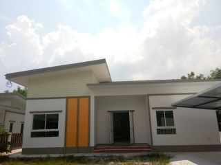 <a href='product.php?qid=10420' style='color:white;text-decoration: none;'>ขายด่วน  บ้านเดียว  ชั้นเดียว 127 ตร.ว : <span class='text-info'><strong>Read More</strong><span></a>