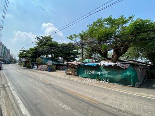 ขายที่ดิน 3-2-92 ไร่ ในซอยนนทบุรี 6 ใกล้ช่างกลนนทบุรี เข้าซอยเพียง 400 ม. ด้านหลังติดคลองบางซื่อ