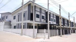 บิ้วใหม่ทั้งห้องพร้อมเข้าอยู่เจ้าของปล่อยโดยตรงไม่ผ่านเอเจ้น
