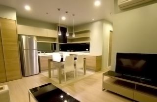 ริทึ่ม สุขุมวิท 50 ขาย รวมโอน BTS อ่อนนุช   Rhythm sukhumvit 50 SELL  the price’d included Transfer FEE 2 bedrooms BTS ONNUT
