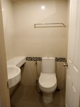<a href='product.php?qid=122375' style='color:white;text-decoration: none;'>ขาย คอนโด ตกแต่งเสร็จ เฟอร์ Built In วิวแม่น้ำ ลุมพินี พาร์ค ริเวอร์ไซด์ - พระราม 3 ( Lumpini Park Riverside - Rama 3) ขนาด 33 ตร.ม. 1 ห้องนอน 1 ห้องน้ำ ไม่เคยเข้าอยู่ : <span class='text-info'><strong>Read More</strong><span></a>