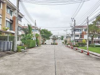 ขายทาวน์โฮม 3 ชั้น ทาวน์พลัสสุวรรณภูมิ (TOWN PLUS SUVARNABHUMI) โซนหน้าสวนสาธารณะ