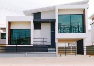 บ้านเดี่ยวลาดกระบัง-สุวรรณภูมิ🏠🏠บ้านเดี่ยว โครงการใหม่&nbsp🌐พิกัด ลาดกระบัง-สุวรรณภูมิขนาดเริ่มต้น 50ตร.ว.พื้นที่ใช้สอย 132 ตร.ม.&nbsp&nbsp#คุ้มสุดๆ #บนทำเลลาดกระบัง#ใกล้มอเ