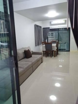 <a href='product.php?qid=141131' style='color:white;text-decoration: none;'>ให้เช่า โกดัง เก็บสินค้า สร้างใหม่ ถนนกรุงเทพกรีฑาตัดใหม่ รถใหญ่เข้าออกสะดวก : <span class='text-info'><strong>Read More</strong><span></a>