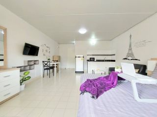 <a href='product.php?qid=157216' style='color:white;text-decoration: none;'>คอนโดฯ Popular Condo 28ตร.-ม. 1ห้องนอน1น้ำ 650000 - ใกล้ อิมแพ็ค อารีน่า บรรยากาศดี - : <span class='text-info'><strong>Read More</strong><span></a>