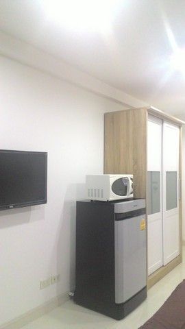 <a href='product.php?qid=157216' style='color:white;text-decoration: none;'>คอนโดฯ Popular Condo 28ตร.-ม. 1ห้องนอน1น้ำ 650000 - ใกล้ อิมแพ็ค อารีน่า บรรยากาศดี - : <span class='text-info'><strong>Read More</strong><span></a>
