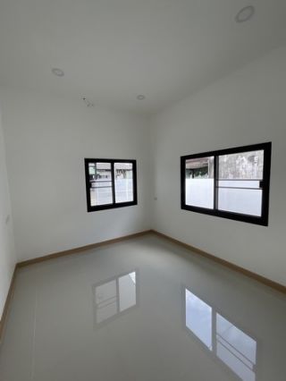 <a href='product.php?qid=159530' style='color:white;text-decoration: none;'>ขายบ้านหมู่บ้านเคหะธานี4 3ห้องนอน 2ห้องน้ำ สะพานสูง ถ.ราษฎร์พัฒนา( ซอยมีสทีน )  : <span class='text-info'><strong>Read More</strong><span></a>