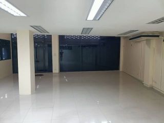 <a href='product.php?qid=162700' style='color:white;text-decoration: none;'>ให้เช่า อาคารสำนักงาน 6 ชั้น พร้อมลิฟท์ ซอยรัชดาภิเษก ท่าพระ ธนบุรี : <span class='text-info'><strong>Read More</strong><span></a>