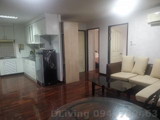 <a href='product.php?qid=172178' style='color:white;text-decoration: none;'>ขาย Sathorn Place  อาคาร C ชั้น 3 ขนาด 70ตารางเมตร  2 ห้องนอน 1 ห้องน้ำ 4.3ล.บาท : <span class='text-info'><strong>Read More</strong><span></a>