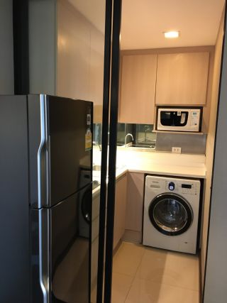 <a href='product.php?qid=176627' style='color:white;text-decoration: none;'>Sale Thonglor Condo fully furnished unblock view 1bedroom 39sqm special price  : <span class='text-info'><strong>Read More</strong><span></a>