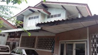 <a href='product.php?qid=179878' style='color:white;text-decoration: none;'>ที่ดินเปล่าล้อมรั้ว รูปสี่เหลี่ยมจัคตุรัส ซอย ตากสิน 12 102 ตร.ว. เข้าซอย 150 เมตร : <span class='text-info'><strong>Read More</strong><span></a>