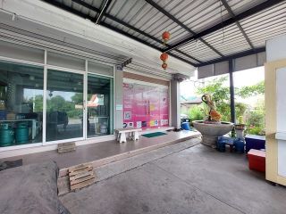 <a href='product.php?qid=183828' style='color:white;text-decoration: none;'>ขายอาคารพาณิชย์ ห้องมุม 3.5 ชั้น ทำเลค้าขาย ย่านรังสิต ปทุมธานี จอดรถได้ถึง 8 คัน : <span class='text-info'><strong>Read More</strong><span></a>