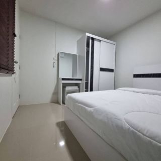 <a href='product.php?qid=192771' style='color:white;text-decoration: none;'> ขายบ้าน รีโนเวทใหม่ทั้งหลัง ขวัญนครพิงค์ สันกลาง ของแถม  แอร์ 2   น้ำอุ่น 1  ผ้าม่าน ทั้งหลัง : <span class='text-info'><strong>Read More</strong><span></a>