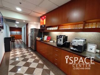 <a href='product.php?qid=195479' style='color:white;text-decoration: none;'>ให้เช่า Serviced Office BTS สยาม และ BTS ชิดลม  เดินทางสะดวกมาก ออฟฟิศสวย  : <span class='text-info'><strong>Read More</strong><span></a>