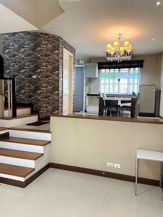 ให้เช่าทาวน์โฮมส์ 3 ชั้น พลัสซิตี้พาร์ค เกษตร นวมินทร์ Plus City Park Kasert Nawamin 