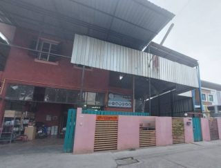 ขาย บ้านสร้างเอง ม. รสา วัชรพล เนื้อที่ 73.6  ตรว. ซ. สุขาภิบาล 5 ซอย 37  พร้อมผู้เช่า เดือนละ 17,000 บาท