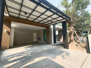 <a href='product.php?qid=217237' style='color:white;text-decoration: none;'>Detached house for rent THE GRAND BANGNA – WONGWEAN 3 Beds  : <span class='text-info'><strong>Read More</strong><span></a>