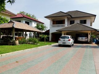 บ้านวิวดอยสุเทพเชียงใหม่ คันคลองชลประทาน ใกล้ มช ใกล้ รพ สวนดอก เพื่ออยู่อาศัย หรือทำธุรกิจ Airbnb