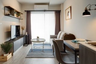 <a href='product.php?qid=227667' style='color:white;text-decoration: none;'>355-CHK ให้เช่า Escent Condo ตึกสูง เชียงใหม่  ราคา 12,000 บาท  โทร 098-6169416 อาร์ท : <span class='text-info'><strong>Read More</strong><span></a>
