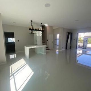 <a href='product.php?qid=243905' style='color:white;text-decoration: none;'>ขายบ้าน โครงการใจแก้วเอราวัณ 2 ชั้น (บ้านเปล่า)  ราคา 6.9 ล้านบาท เชียงใหม่ : <span class='text-info'><strong>Read More</strong><span></a>