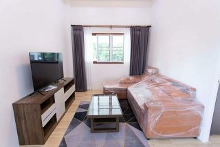 <a href='product.php?qid=246728' style='color:white;text-decoration: none;'>ปล่อยเช่าบ้านเดี่ยว2ชั้นบ้านใหม่พร้อมเฟอร์ฯใหม่ทั้งหมดบ้านสวยเรียบหรูโซนหางดง  ใกล้โรงเรียนนานาชาติลานนาใกล้โรงเรียนนานาชาติปัญญาเด่น  : <span class='text-info'><strong>Read More</strong><span></a>