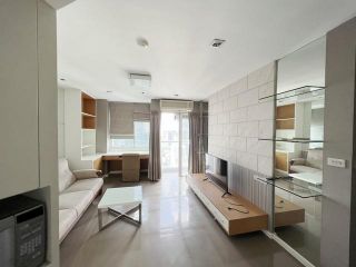 <a href='product.php?qid=259190' style='color:white;text-decoration: none;'>ขายคอนโด Silom Suit Condominium ห้องสวย วิวดี ใกล้ BTS ช่องนนทรี 380m เดิน 5 นาที : <span class='text-info'><strong>Read More</strong><span></a>