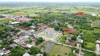 ที่ดินแบ่งขายใก้ลชุมชนและโครงการบ้านจัดสรร พัฒนาถนนคอนกรีตกว้าง 7 เมตร