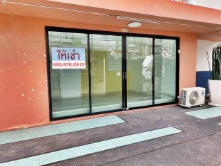 ให้เช่า ลิปป์ คอนโด รามคำแหง 43/1 LIB Condo Ramkhamhaeng 43/1 ชั้นล่าง ติดถนนใหญ่ เหมาะทำร้านค้า ขายของ เสริมสวย หรือทำออฟฟิศ