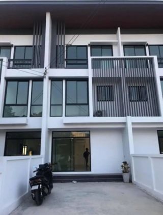 ขายโรงงานพลาสติก 3 ไร่ 2 งาน พร้อมบ้านพักคนงาน พระสมุทรเจดีย์ สมุทรปราการ (N1-T1939)