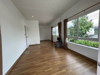 ID : - ให้เช่า บ้าน เพอร์เฟค เพลส สุขุมวิท 77 - สุวรรณภูมิ 3 BR 60 SQ.WA 0 งาน 0 RAI 25000 thb ใกล้ สนามบินสุวรรณภูมิ ห้างพาชิโอ ห้างโรบินสัน AirLink Special Stock