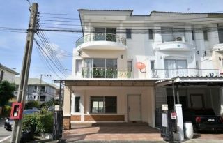 HU3854  ขายบ้านเดี่ยว          :                นครปฐม