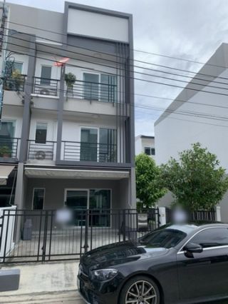 HU3853  ขายทาวน์โฮม  :  ศุภาลัย วิลล์ กรุงเทพมหานคร 