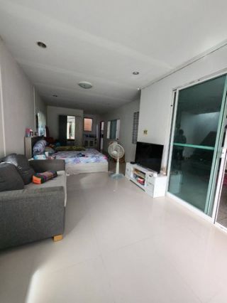 <a href='product.php?qid=294274' style='color:white;text-decoration: none;'>ขายถูก ขายตามสภาพ บ้านเดี่ยว 2 ชั้น โครงการ เคซี กรีนวิลล์ ซ.มิตรไมตรี10/1 เขตหนองจอก : <span class='text-info'><strong>Read More</strong><span></a>