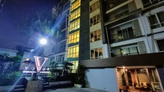 <a href='product.php?qid=302283' style='color:white;text-decoration: none;'>ให้เช่า คอนโด Beverly Hills Mansion Sukhumvit 63 สำหรับผู้ที่ชอบบรรยากาศส่วนตัว เบเวอร์ลี่ฮิล แมนชั่น สุขุมวิท 63 เอกมัย ซอย 4 : <span class='text-info'><strong>Read More</strong><span></a>