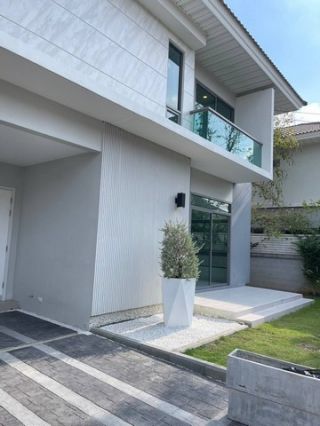  ขายบ้านหมู่บ้านเพอร์เฟคเพลสพระราม9-กรุงเทพกรีฑา  4 ห้องนอน 3 ห้องน้ำ 
