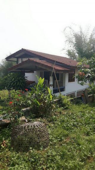 ขายบ้านพร้อมที่ดิน ทำเลดีติดถนนใหญ่ จ.พะเยา