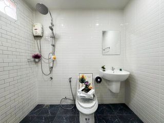<a href='product.php?qid=318178' style='color:white;text-decoration: none;'>ขายยยย บ้านเดี่ยว 1 ชั้น ทำเลบ่อวิน หลังเมกาโฮมบ่อวิน : <span class='text-info'><strong>Read More</strong><span></a>