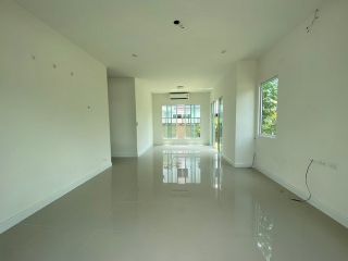 <a href='product.php?qid=328445' style='color:white;text-decoration: none;'>ขายบ้านเดี่ยว 3 ห้องนอน 3 ห้องน้ำ 2 จอดรถ พื้นที่ 65 ตารางวา  : <span class='text-info'><strong>Read More</strong><span></a>