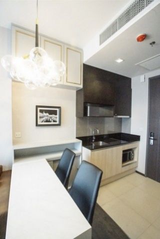 ขาย บ้าน Casa Premium Wongwaen-Onnut บนถนนกาญจนภิเษก 3 ห้องนอน 3 ห้องน้ำ ทำเลดี
