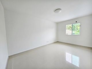 <a href='product.php?qid=349310' style='color:white;text-decoration: none;'>Parkway Chalet Ramkhamhaeng 190/1 ขนาด 73.7 ตารางวา : <span class='text-info'><strong>Read More</strong><span></a>