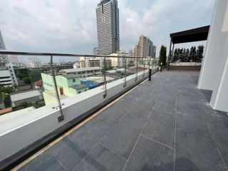 <a href='product.php?qid=370324' style='color:white;text-decoration: none;'>ผู้ผลิตและติดตั้ง งานกระจกอลูมิเนียมทุกประเภท  : <span class='text-info'><strong>Read More</strong><span></a>