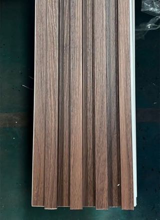 Great Wall Board LLS027 ผนังไม้เทียมตกแต่งบ้าน ตกแต่งผนัง Size: 160x2900mm 24mm Raw Material: Virgin