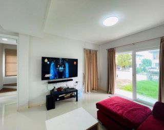 <a href='product.php?qid=372175' style='color:white;text-decoration: none;'>ขายบ้านเดี่ยวโครงการ พฤกษ์ลดา ประชาอุทิศ 90  54.40 ตร.ว.ราคาขาดทุนแบรนด์ Land and House ทำเลดี หน้าบ้านหันทิศเหนือ  : <span class='text-info'><strong>Read More</strong><span></a>
