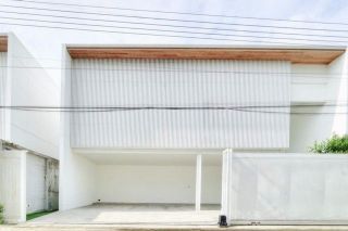 <a href='product.php?qid=376119' style='color:white;text-decoration: none;'>ขาย บ้าน บ้านตรีธารา TRITARA วัชรพล สุขาภิบาล 5 G O O D! : <span class='text-info'><strong>Read More</strong><span></a>