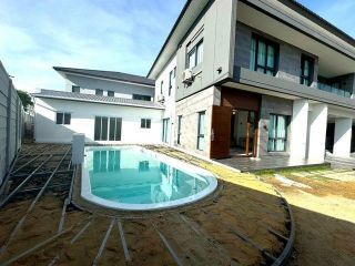 <a href='product.php?qid=376168' style='color:white;text-decoration: none;'>L1112  The City Bangna Pool villa  7-8 ห้องนอน ใกล้ Mega บางนา : <span class='text-info'><strong>Read More</strong><span></a>