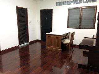 <a href='product.php?qid=382860' style='color:white;text-decoration: none;'>ขายโฮมออฟฟิศ 4 ชั้น พื้นที่ใช้สอย 352 ตร.ม. สาธุประดิษฐ์ 28 ติดทางด่วน ใกล้เซ็นทรัลพระราม 3 เจ้าของขายเอง : <span class='text-info'><strong>Read More</strong><span></a>