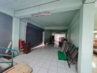 ขายกิจการ โชว์รูม เฟอร์นิเจอร์ สามารถดัดแปลงทำอย่างอื่นได้ Land For Sale