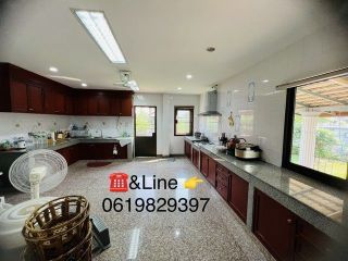 ขายบ้านใหญ่ สวนสวย ที่ดินกว้าง ห้องนอนเยอะ ในเมืองหนองคาย