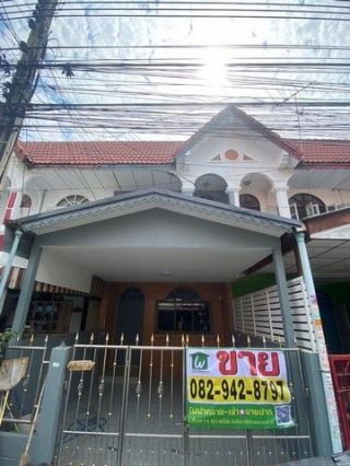 ทาวน์เฮ้าส์ บ้านกล่อมพิรุณ 3 ห้องนอน ใน แพรกษาใหม่, เมืองสมุทรปราการ รีโนเวทใหม่ พร้อมอยู่