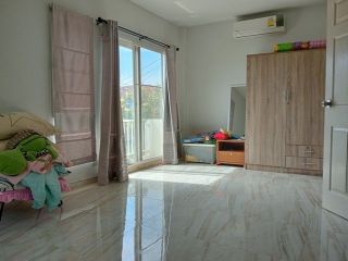 <a href='product.php?qid=398311' style='color:white;text-decoration: none;'>บ้านเดี่ยว 2 ชั้น โครงการ แหวนยอด 3 ลำลูกกา ต.คูคต อ.ลำลูกกา จ.ปทุมธานี : <span class='text-info'><strong>Read More</strong><span></a>
